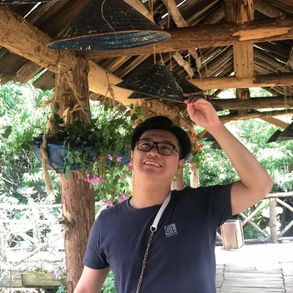 Huỳnh Cẩm Tuấn - Senior Software Engineer